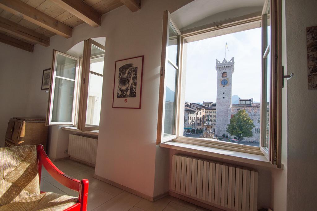 Scrigno Del Duomo Hotel Trento Kültér fotó