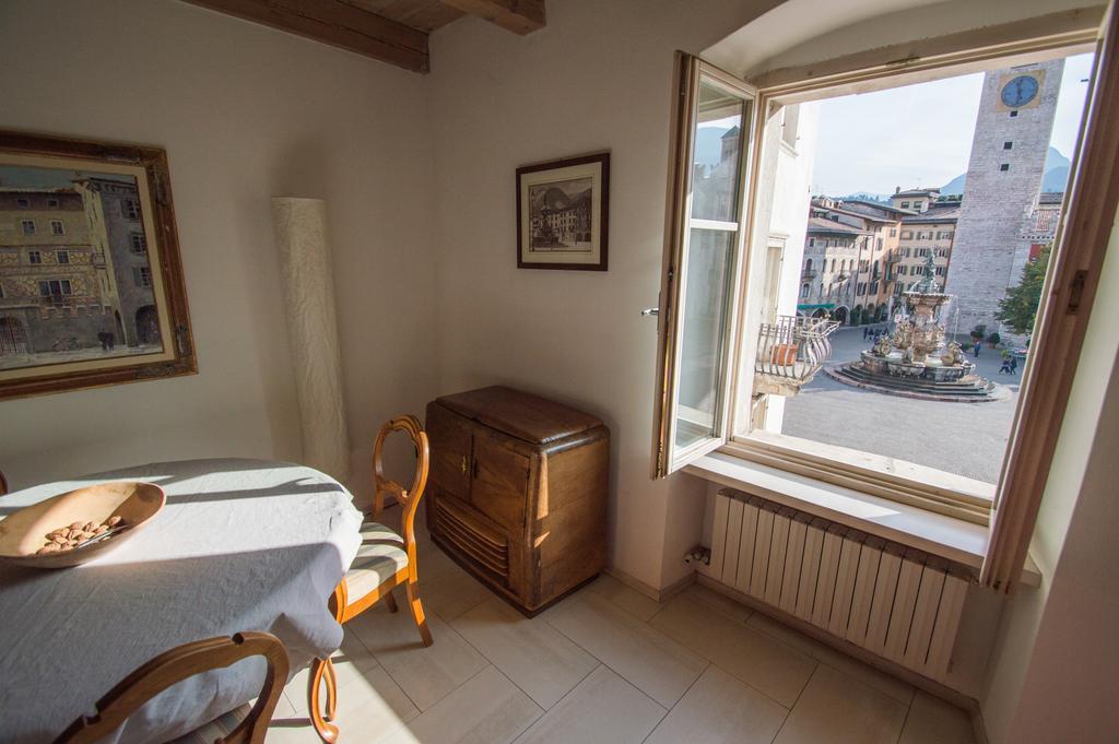 Scrigno Del Duomo Hotel Trento Kültér fotó