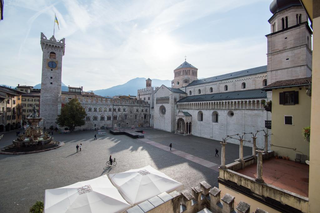 Scrigno Del Duomo Hotel Trento Kültér fotó